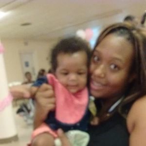 Meet your Posher, Candace